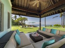 Villa Jagaditha, Outdoor living area with views