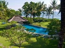 Villa Arika, Pool and Garden