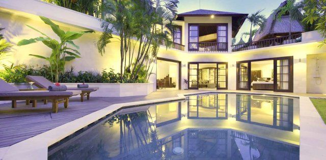 Villa Kubu Deluxe 2 bedroom, View of Villa from the Pool