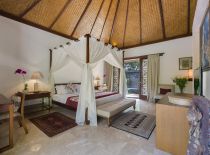 Villa Batujimbar, Longhouse bedroom one