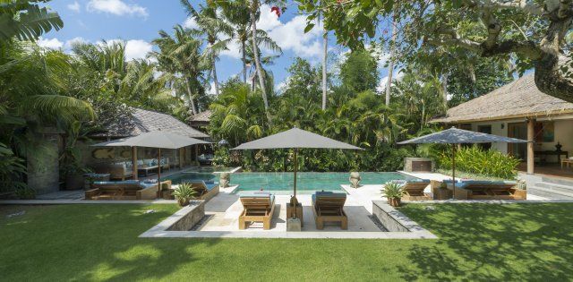 Villa Vanna Sedi, Pool and Garden