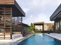 Villa Kayajiwa, Lap Pool